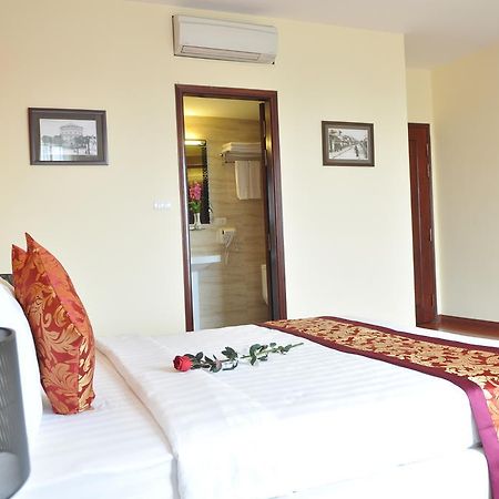 Hanoi Legacy Hotel - Hoan Kiem Экстерьер фото