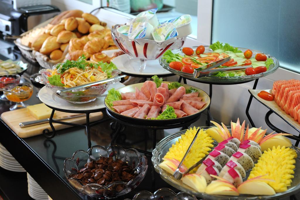 Hanoi Legacy Hotel - Hoan Kiem Экстерьер фото